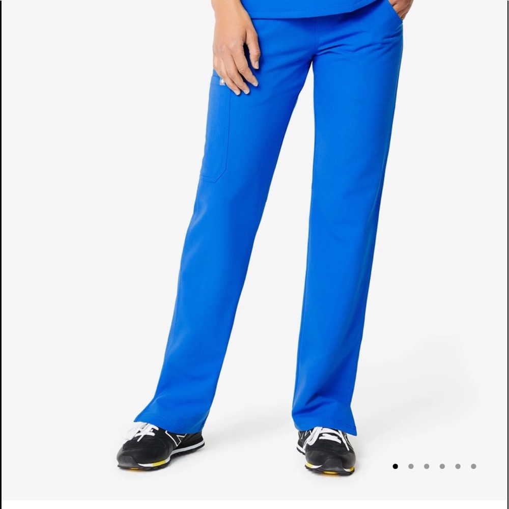 FIGS Cargo Scrub